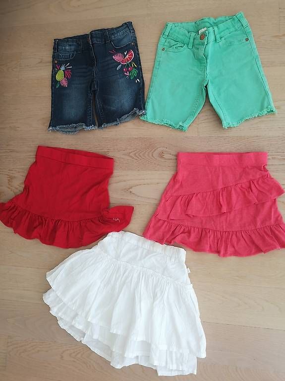 Lotti & Set di vestiti: Kleiderpaket Sommer Mädchen Gr. 110-116 – Usato da Ostermundigen venduto da lid_sg9q 2