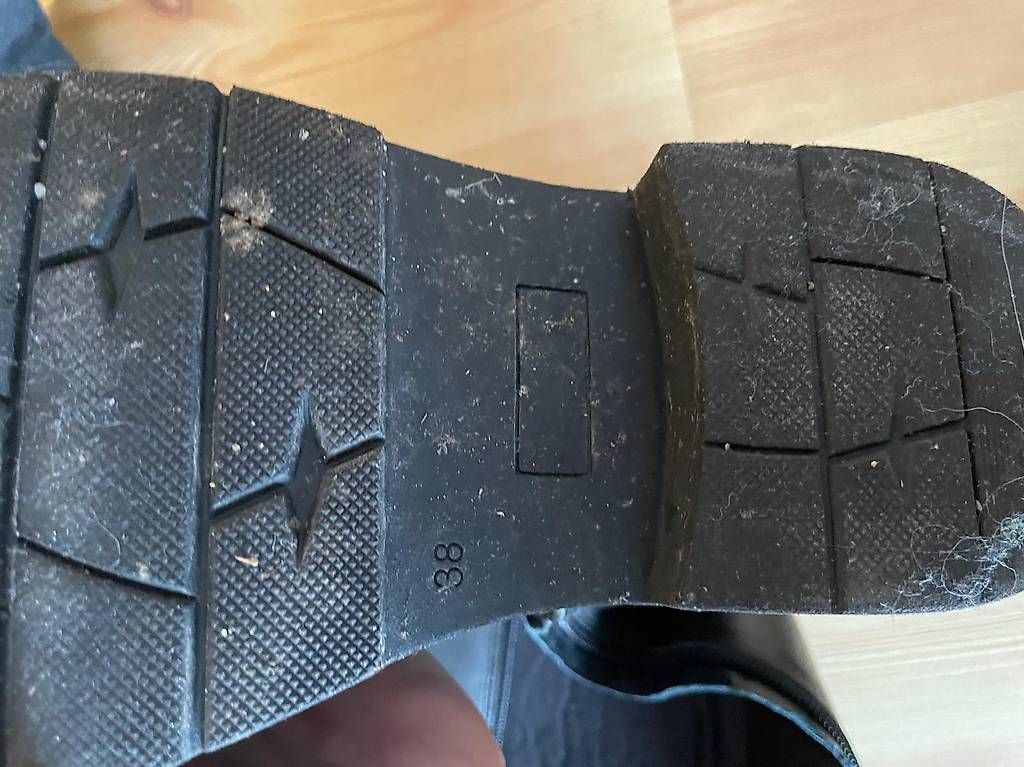 Damenschuhe: Stiefer Grösse 38 – Gebraucht aus Lenzerheide/Lai von didi_84 2