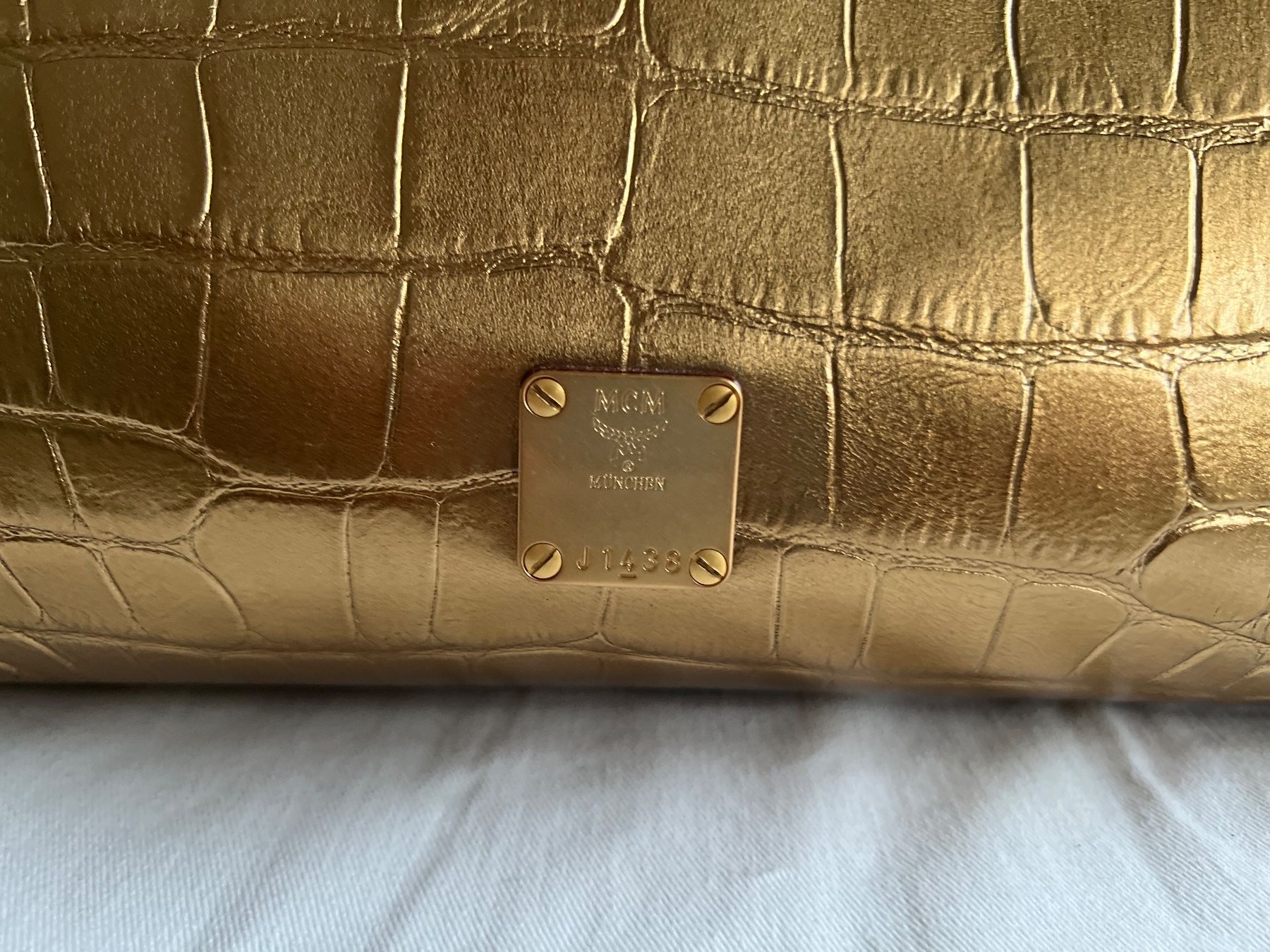 Mcm Borse da donna: MCM Handtasche, Gold, Neuwertig ein Hingucker! – Nuovo (secondo la descrizione) da Ebmatingen venduto da Mistelu 3