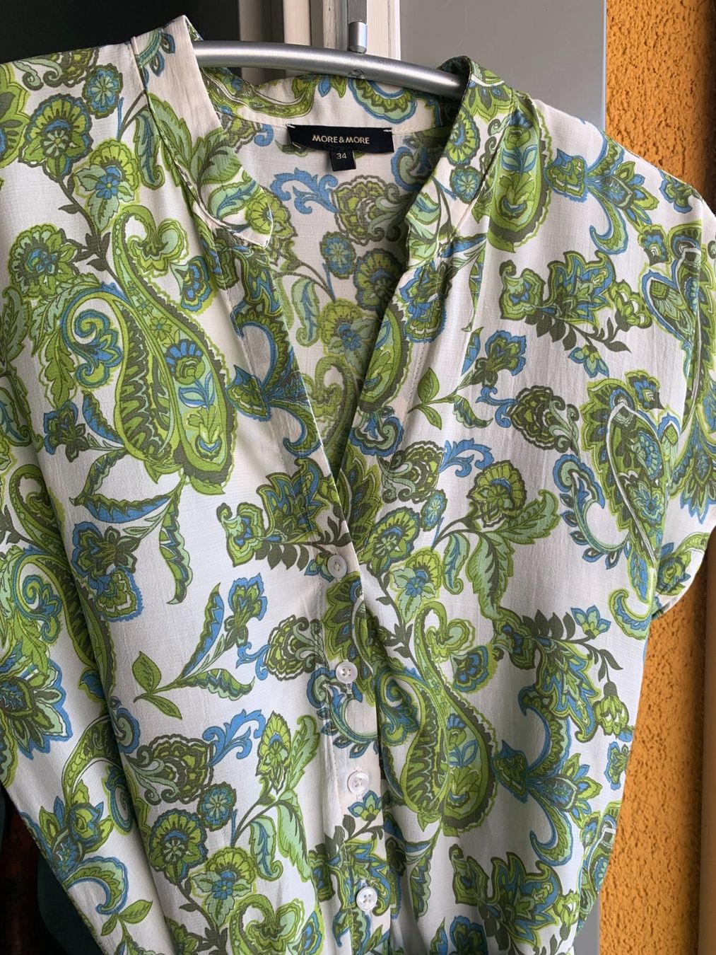 More & More Kleider: Kleid More & More Grösse 34, 100 % Viscose – Gebraucht aus Laax GR von wil_66wq 3