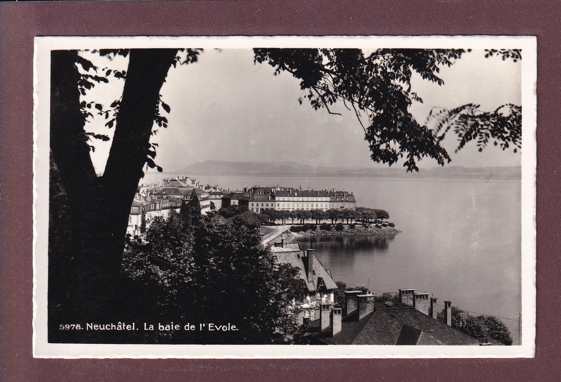 Cartoline postali: NEUCHÂTEL - Baie de l'Evole - 1953 Feldpost – Usato da Pully venduto da nicecards