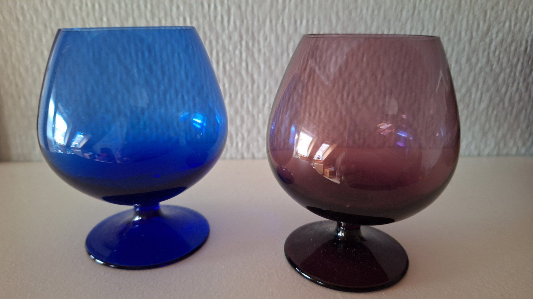 Gläser: 2 Vintage Gläser farbig ,  Cognac oder Brandy  Schwenker – Gebraucht aus Dornach von majo8689
