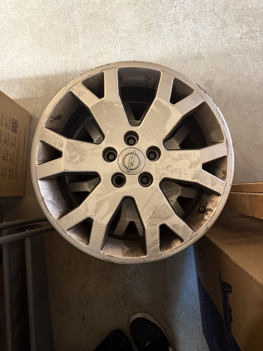 Cerchioni: Opel Snowflake Alufelgen – Usato da Niederlenz venduto da Salihovic10 1