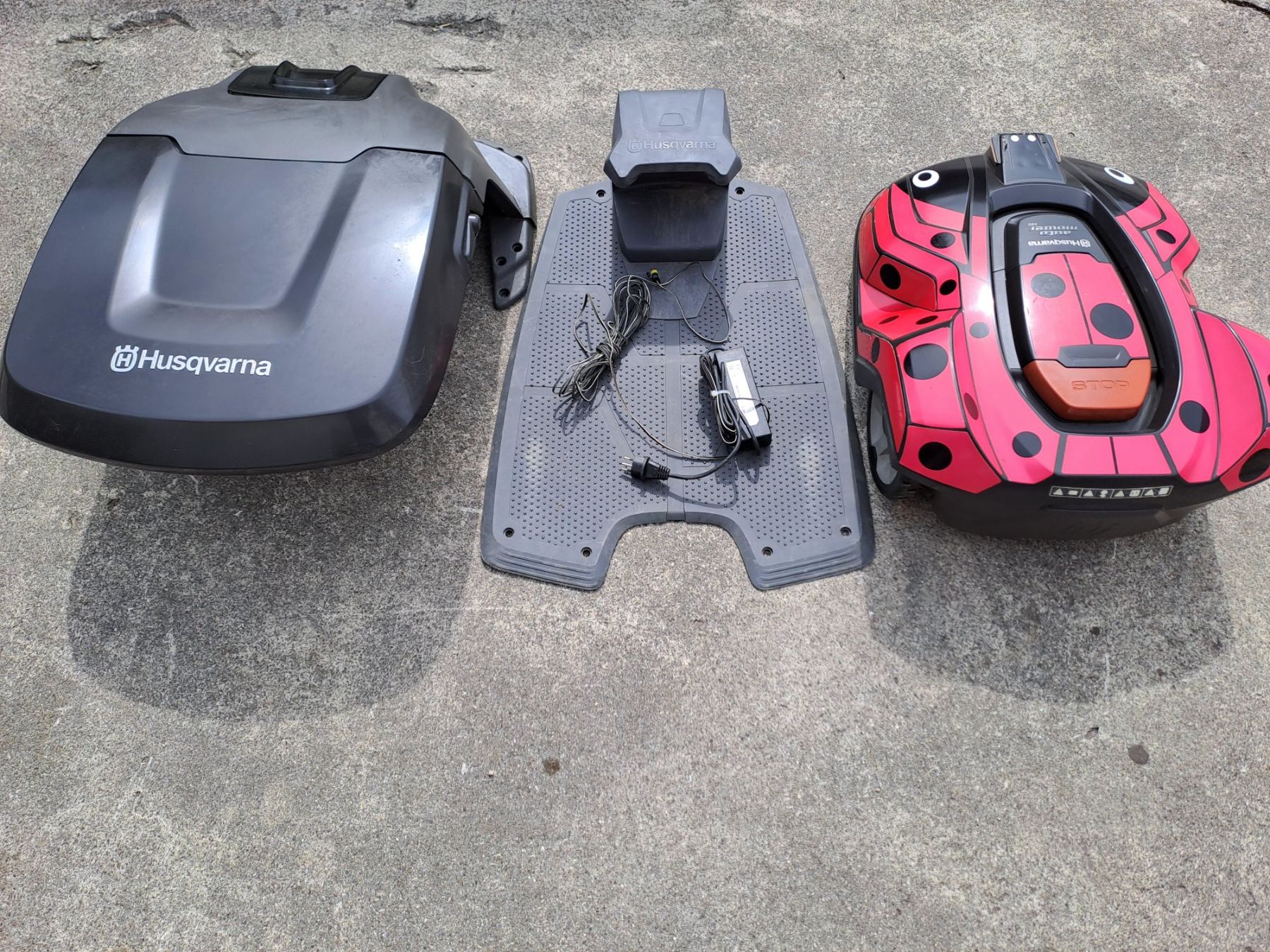 Husqvarna Tagliaerba: Husqvarna 320 Automower – Usato da Gossau SG venduto da Iki003 2
