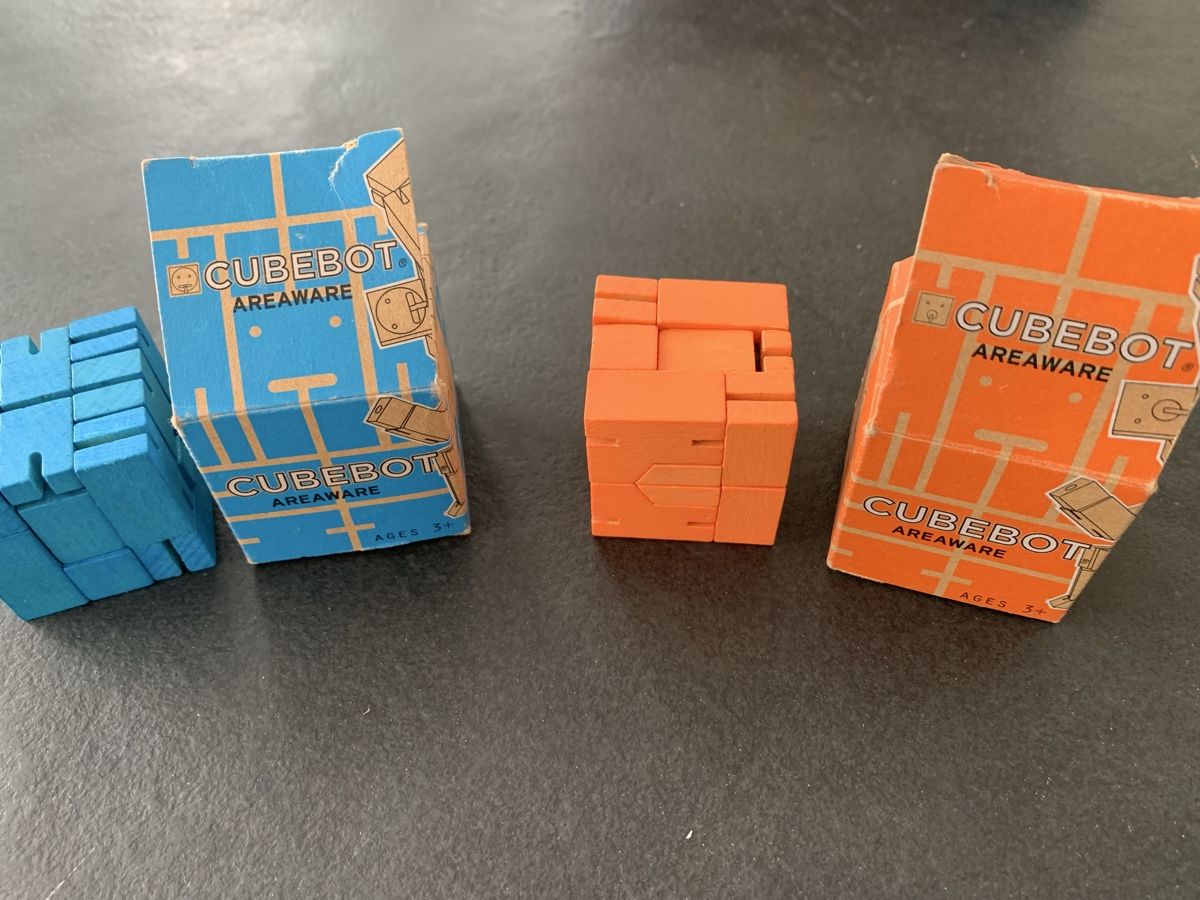 Spielzeuge: 2 Cubebot – Gebraucht aus Killwangen von Zermatt5