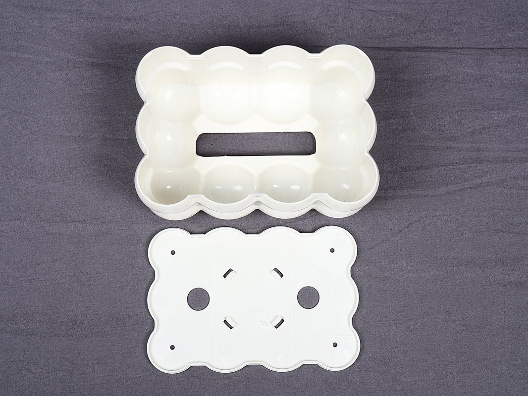 Tutte le decorazioni: TASCHENTUCH Box Deko Weiss – Usato da Steinen venduto da Restwert_Steinen 4