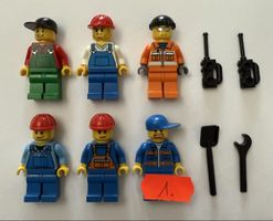 6 LEGO Figuren Bauarbeiter mit Zubehör.