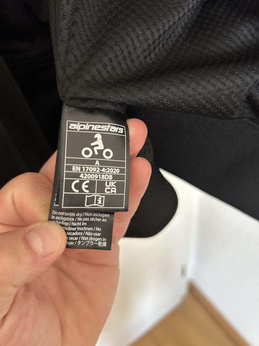 Alpinestars Giacche: Alpinestars Motorradjacke – Usato da Lyss venduto da Rapha1898 1