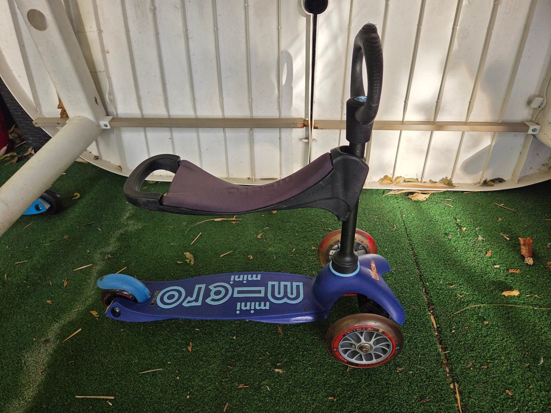 Micro Veicoli per bambini: Trottinette enfant Micro Mini bleue – Usato da Territet venduto da Cenh 4
