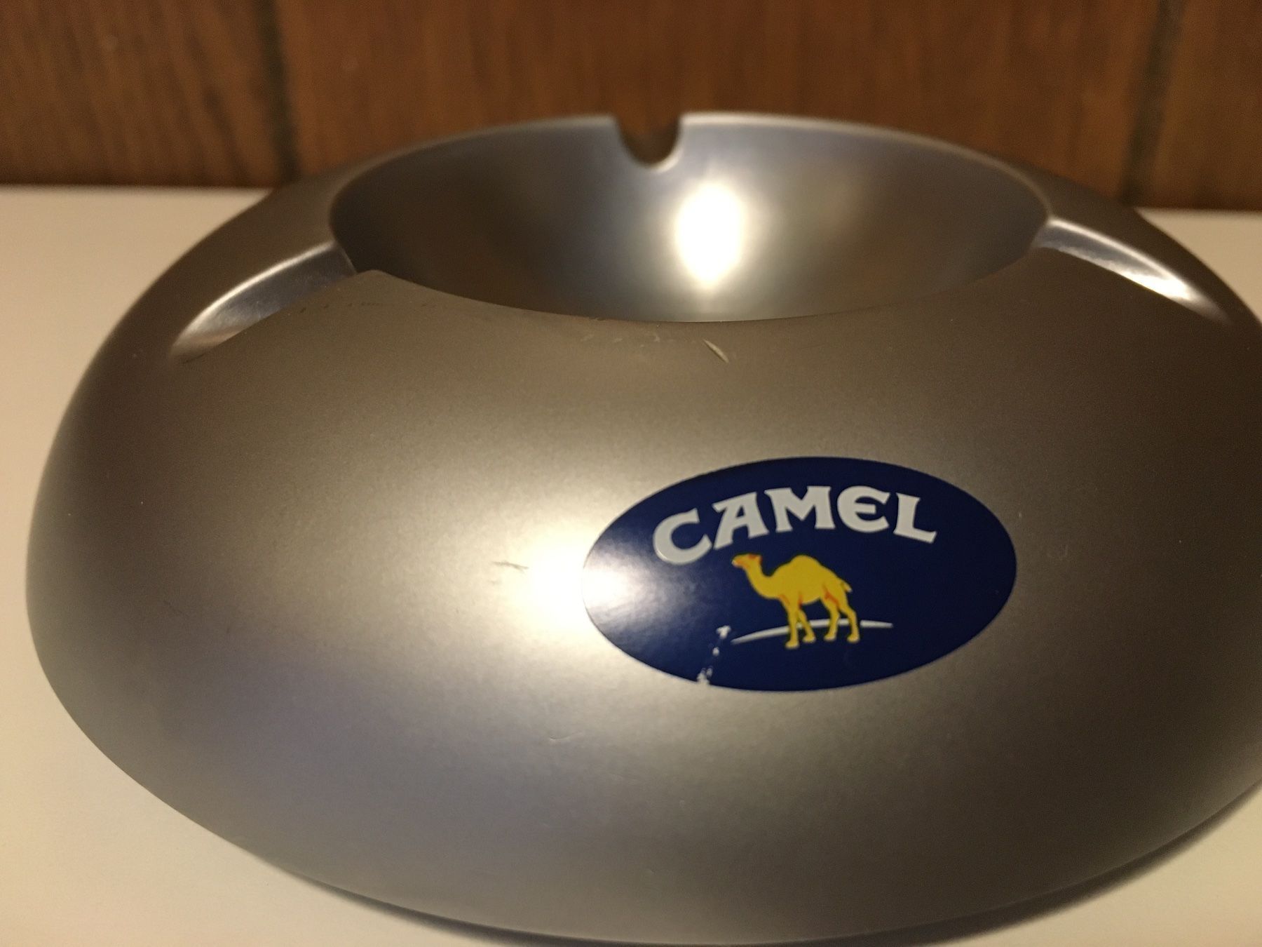 Camel Portacenere: Aschenbecher - Metall - Camel – Usato da Andwil SG venduto da Rainboli 1
