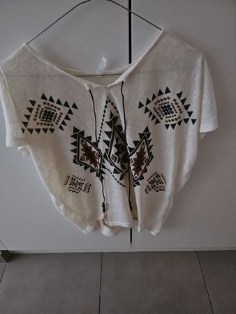 Beau t-shirt pour l'été