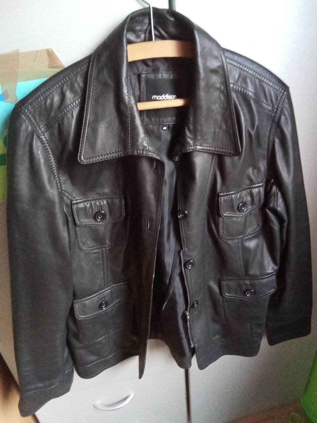 Maddison Jacken: Veste en cuir noir  Maddison gr 44 – Gebraucht aus Bassecourt von Adeli16 5