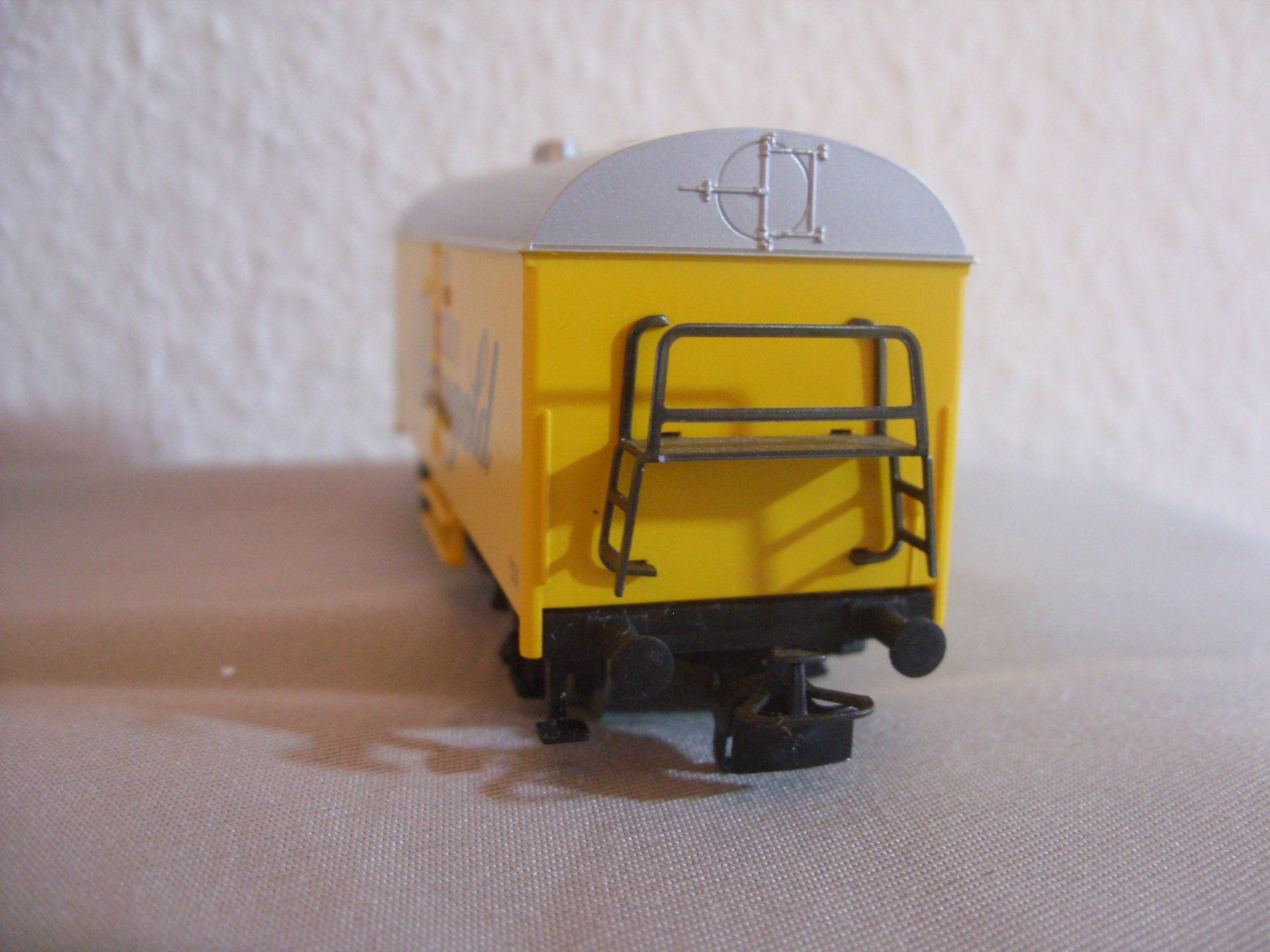 Märklin Modelleisenbahnen: Märklin H0 Bierwagen Eichhof Braugold WS – Gebraucht aus Untersiggenthal von Gumel50 2