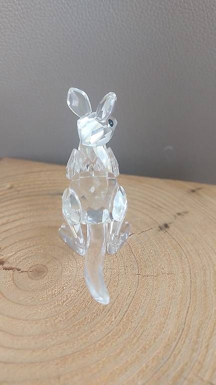 Swarovski Statuette: Kristallfigur Känguru – Usato da Altendorf venduto da dasu2