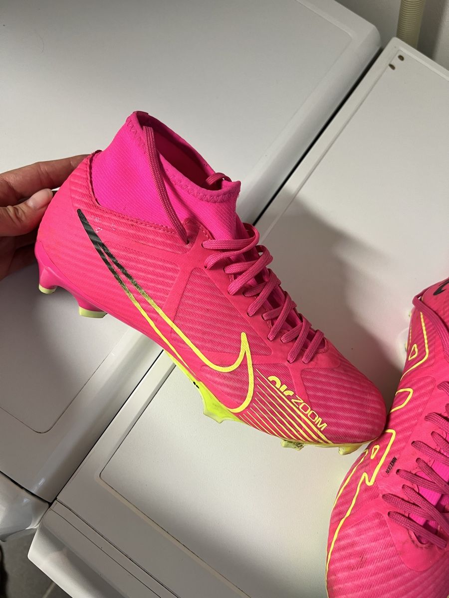 Nike Scarpe da uomo: Scarpette calcio Nike – Usato da Bissone venduto da val_crd9 1