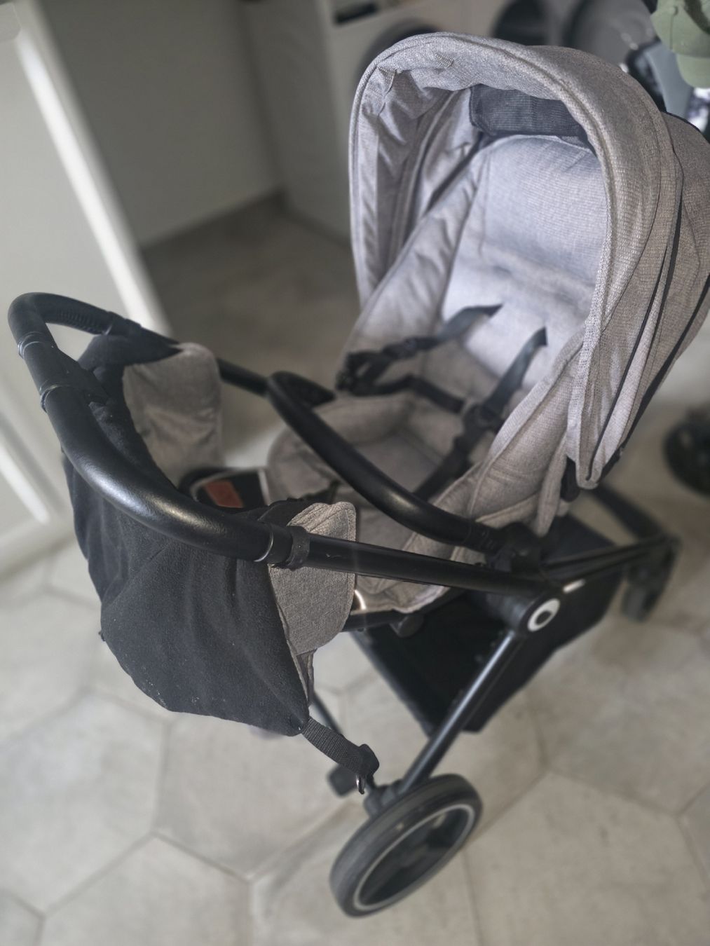 Lionelo Carrozzine: pousette lionelo 3 en 1 – Usato da Rances venduto da Ju.Liie 1