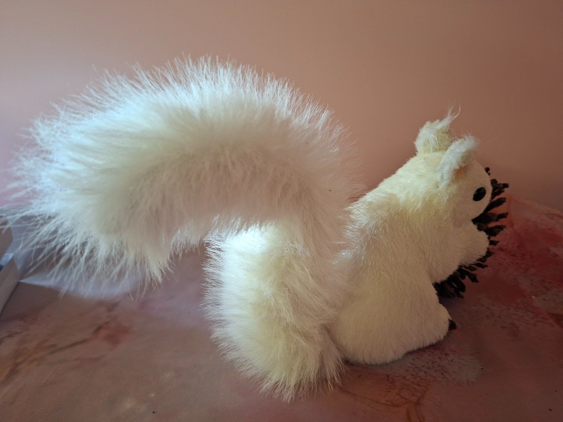 Tutte le decorazioni: neu: Deko Eichhörnchen weiss mit Tannenzapfen – Nuovo (secondo la descrizione) da Nassen venduto da verrueckt 4