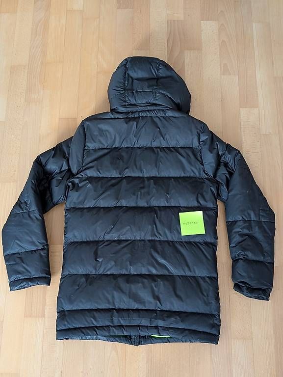 Cappotti: Nike Daunenjacke lang S – Usato da St. Gallen venduto da notenea 2