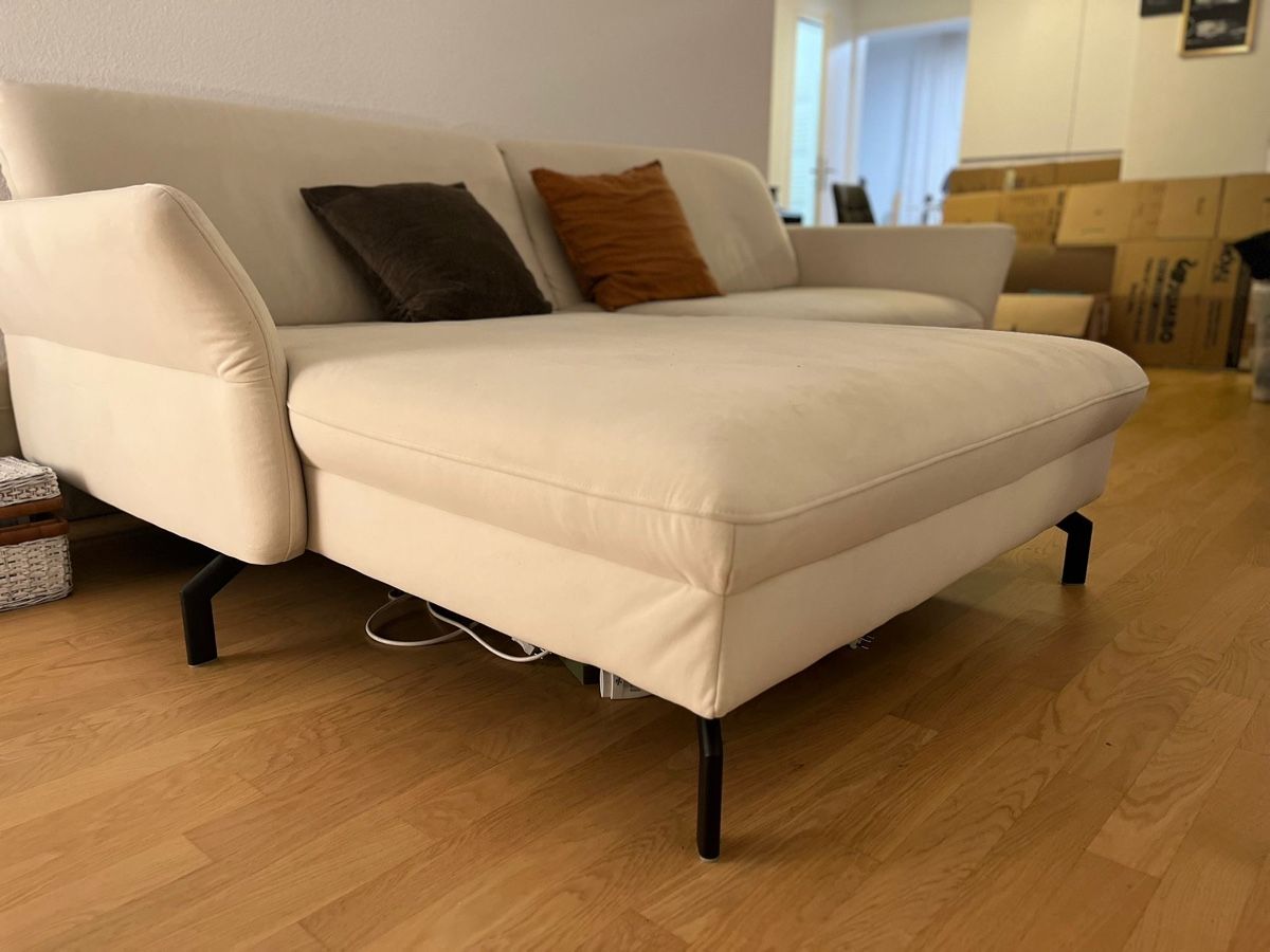 Sofas: XX-Lutz-Eck-Sofa , Creme, 2.5-Sitzer – Gebraucht aus Bülach von arigator78 2