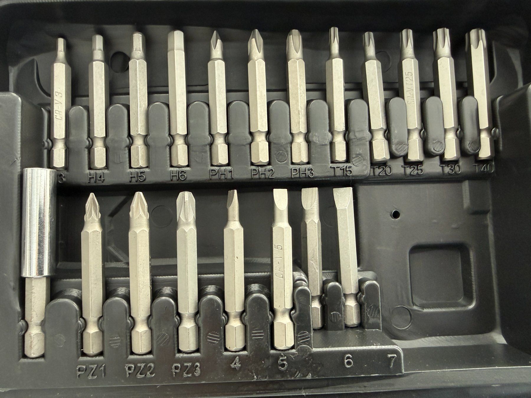 Tutti gli attrezzi: Tool-Box mit 117 Einsätzen, kurze+lange Einsätze, Fabrikneu – Nuovo (secondo la descrizione) da Unterengstringen venduto da Tnovus 4