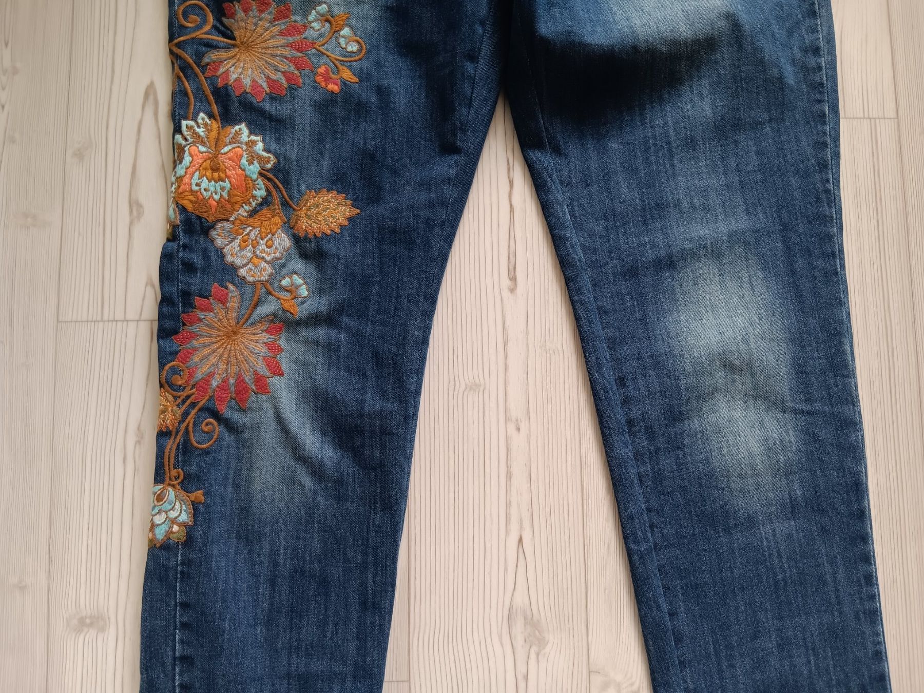 Jeans: SANDRO FERRONE Jeans taille / Grosse 36 CH (42 IT) – Usato da Cossonay-ville venduto da Super-Price-Quality 2