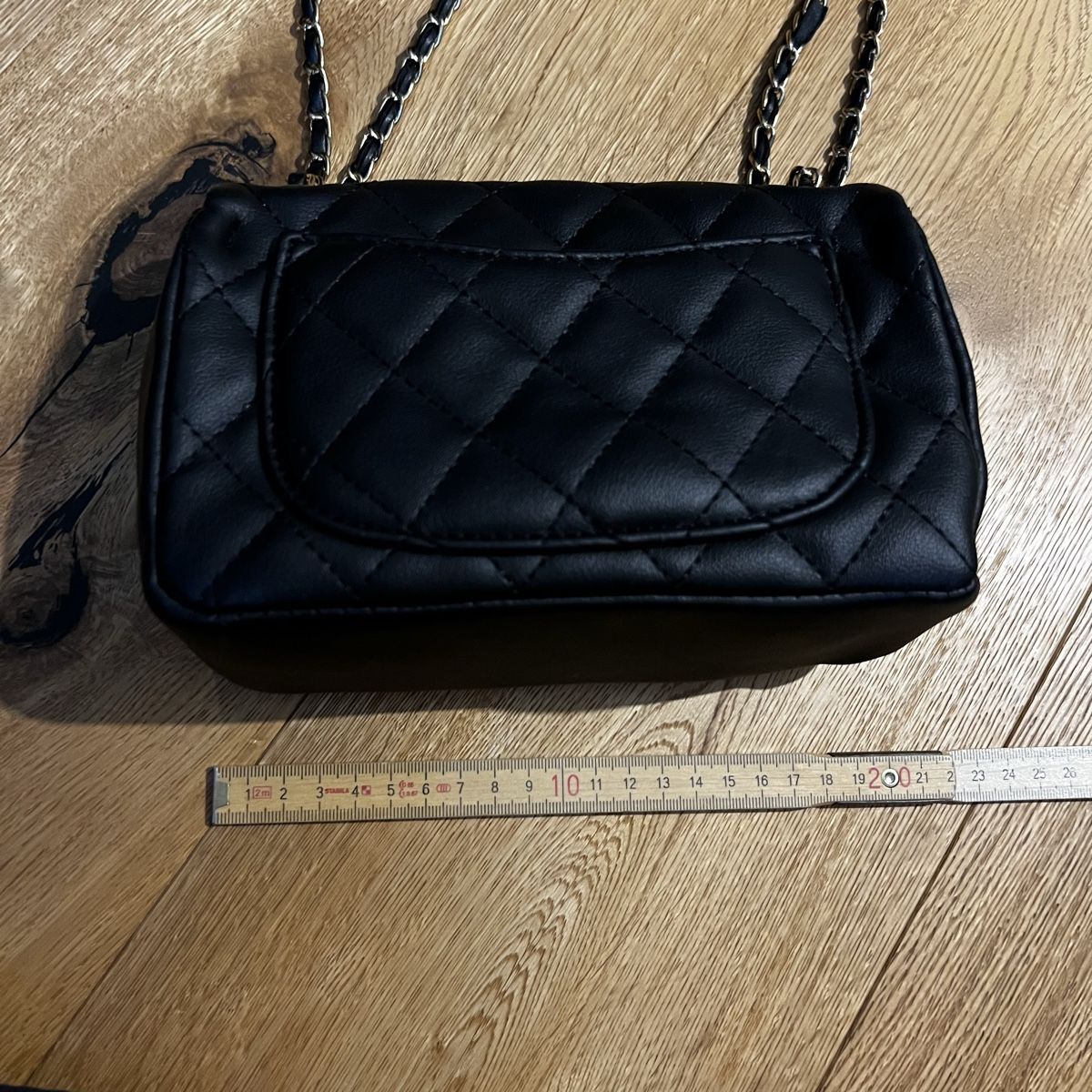 Borse da donna: Handtasche Shoulder Bag Schwarz – Usato da Chur venduto da noe_mh8b 1