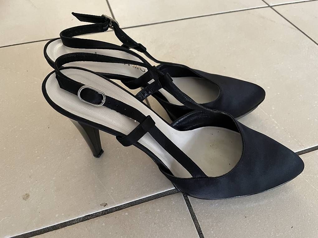 Damenschuhe: Scarpa 41  – Gebraucht aus Agno von sal_pbv8