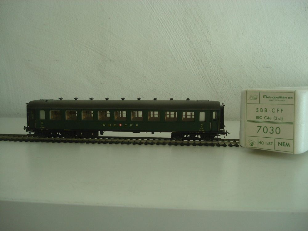 rare voiture ho 3 cl C4ü SBB CFF Pocher pour Métropolitan ref 7030
