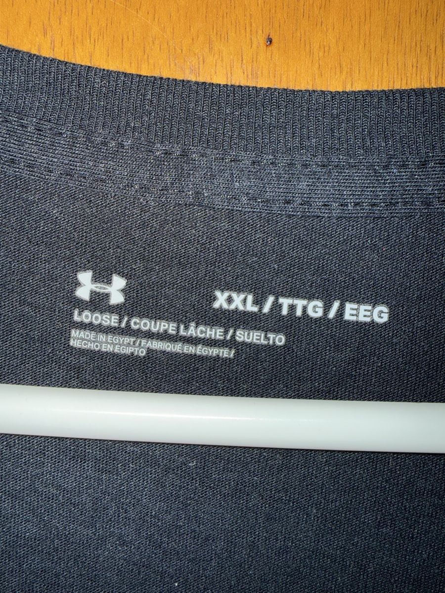 Under Armour Pullover & Sweatshirts: Under Armour XXL Langarm – Gebraucht aus Wolhusen von Raffi_Weber 1