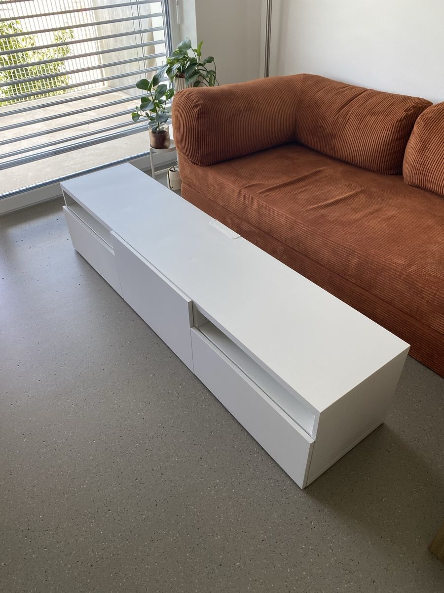 Ikea Mobili TV: TV-Möbel / BESTÅ IKEA – Usato da Schlieren venduto da dan_ctd9 1