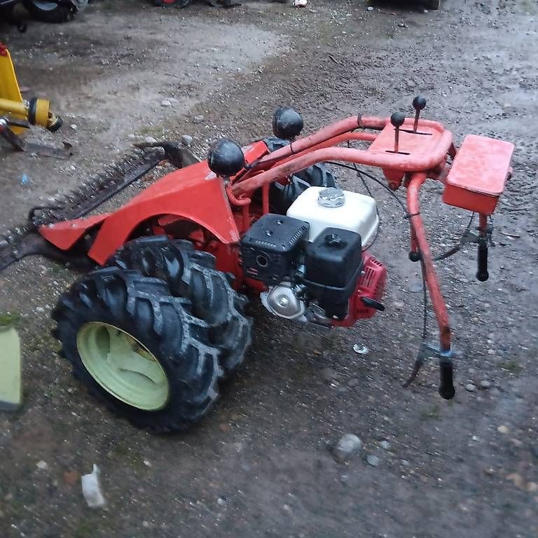 Aebi Tutte le macchine: Motormäher Aebi mit 1.9m Messerbalken – Usato da Degersheim venduto da powertrac 1