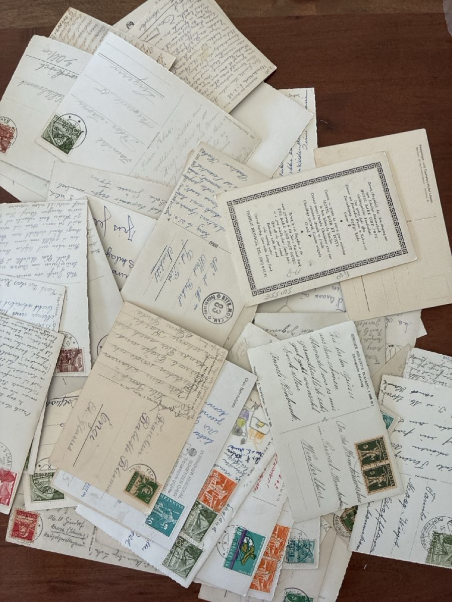 Cartoline postali: 50 Ansichtskarten Schweiz diverse von Kanton Graubünden  – Usato da Oftringen venduto da Cla.vD.74 4