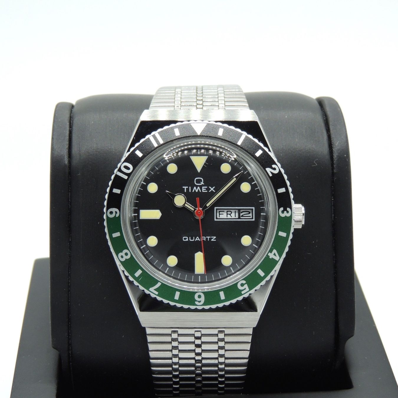 Timex Orologi: Montre Timex Q Reissue noir/vert neuve – Nuovo e nell'imballaggio originale da Lausanne venduto da DuGoutetdesCouleurs