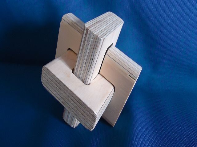 Puzzles: Holz -Puzzle – Gebraucht aus Ergisch von Haemmerli59
