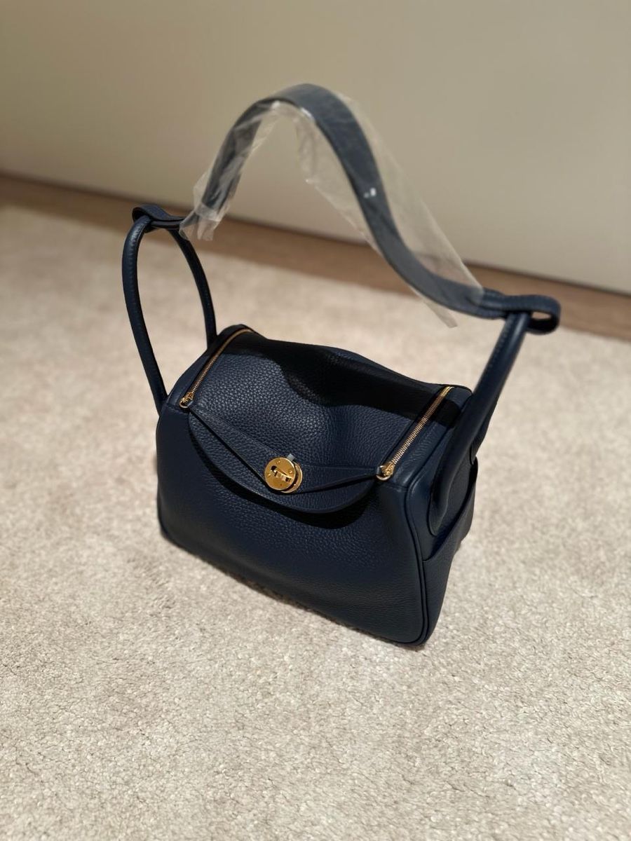 Hermès Taschen für Damen: Lindy 26 – Neu und originalverpackt aus Zürich von Zurich_sale23 1