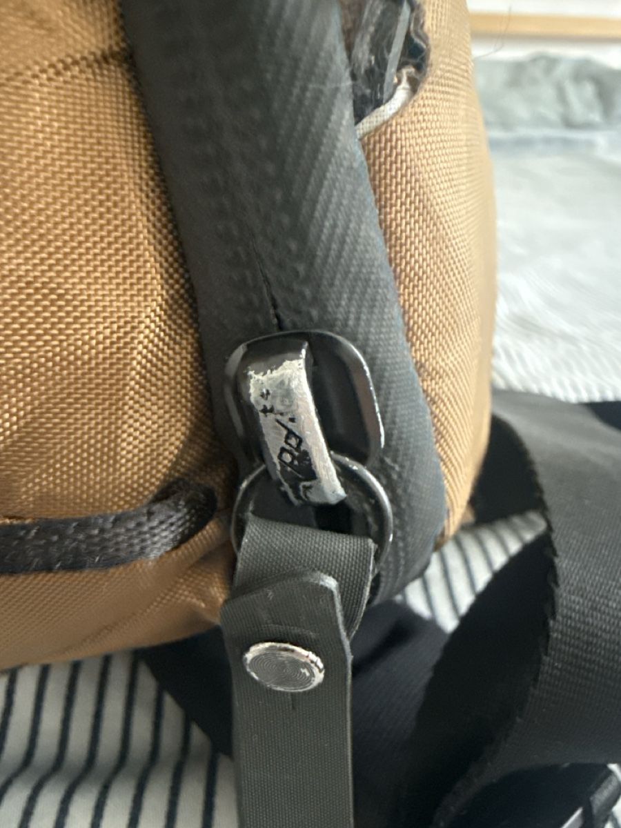 Peak Design Sacs à dos: Sac Peak Design Everyday Backpack 20L (V2) – D'occasion à Pully par j0nathanstark 5