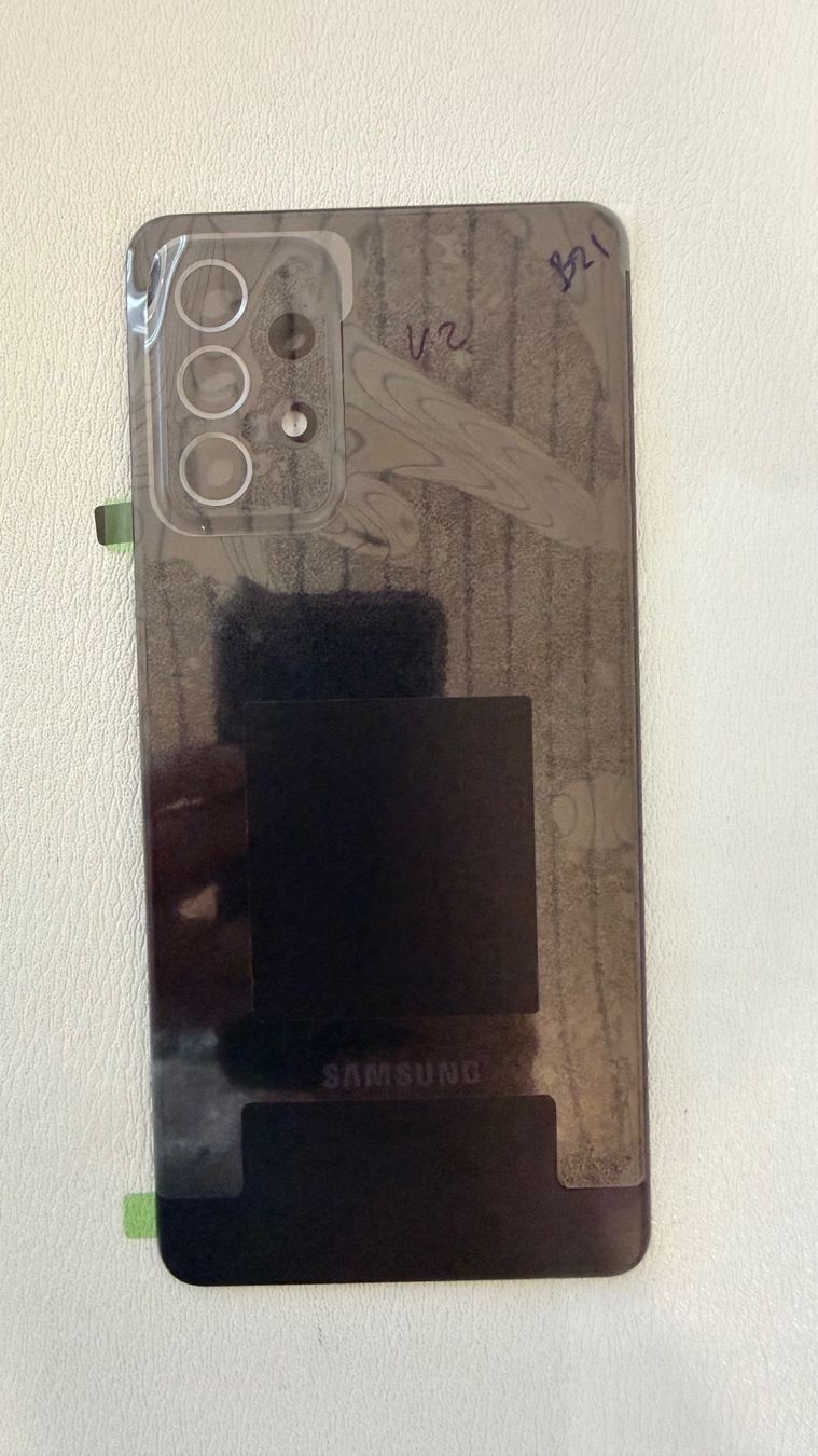 Samsung Cover & Protezioni schermo: Original Samsung A72 SM-A725F  Backover Schwarz – Nuovo e nell'imballaggio originale da Birmensdorf ZH venduto da aleforyou1982 1