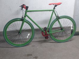 "28" GREEN FIXIE SINGLESPEED FAHRBEREIT