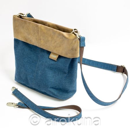 Neuwertige ZWEI Handtasche "Olli" in Jeanslook