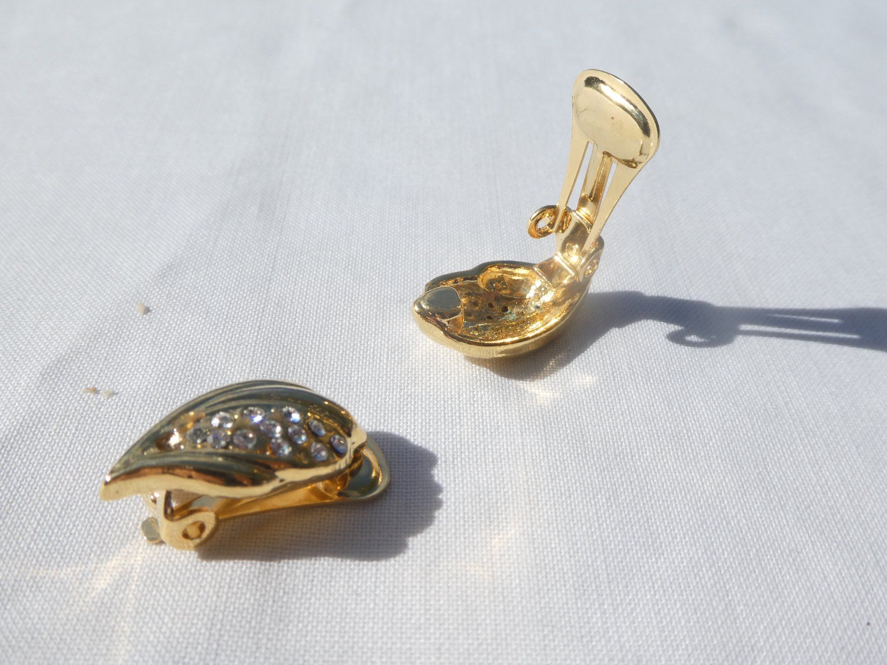 Orecchini pendenti & Orecchini a lobo: Vintage Ohrclips, Modeschmuck, neuwertig – Nuovo (secondo la descrizione) da Gattikon venduto da kaandooh 2