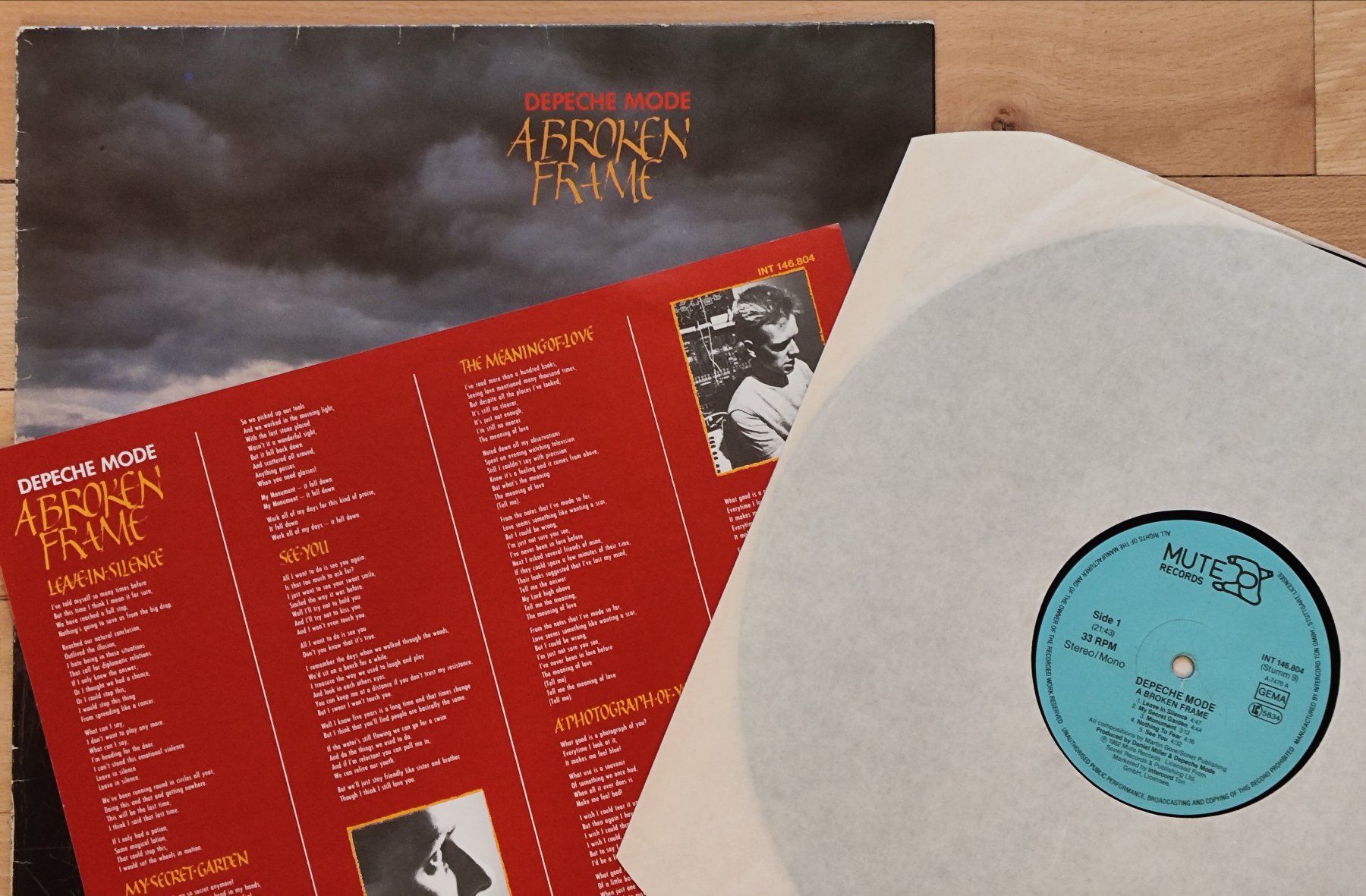 Schallplatten: Depeche Mode – A Broken Frame, Vinyl LP 12" – Gebraucht aus Winterthur von sumpfis 2