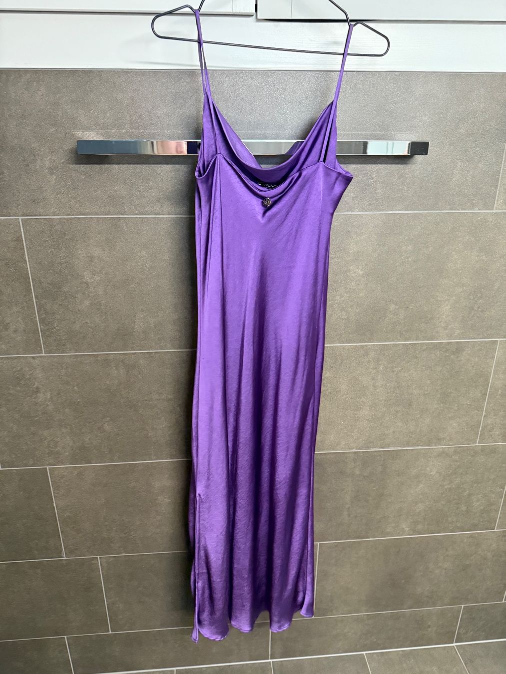Vestiti: Violett Kleid M – Usato da Steinhausen venduto da Alise 2