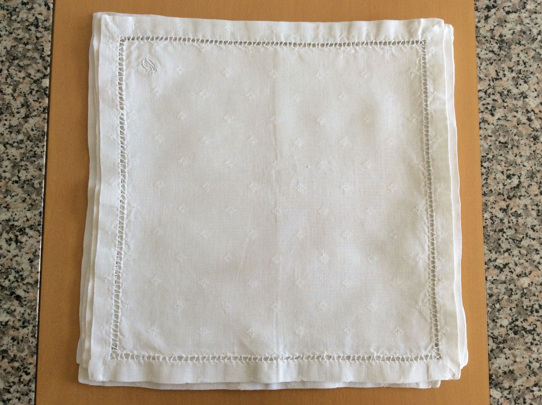 Tovaglioli: 6 Leinenservietten, weiss, Monogramm, – Usato da Birwinken venduto da chez-erna 3
