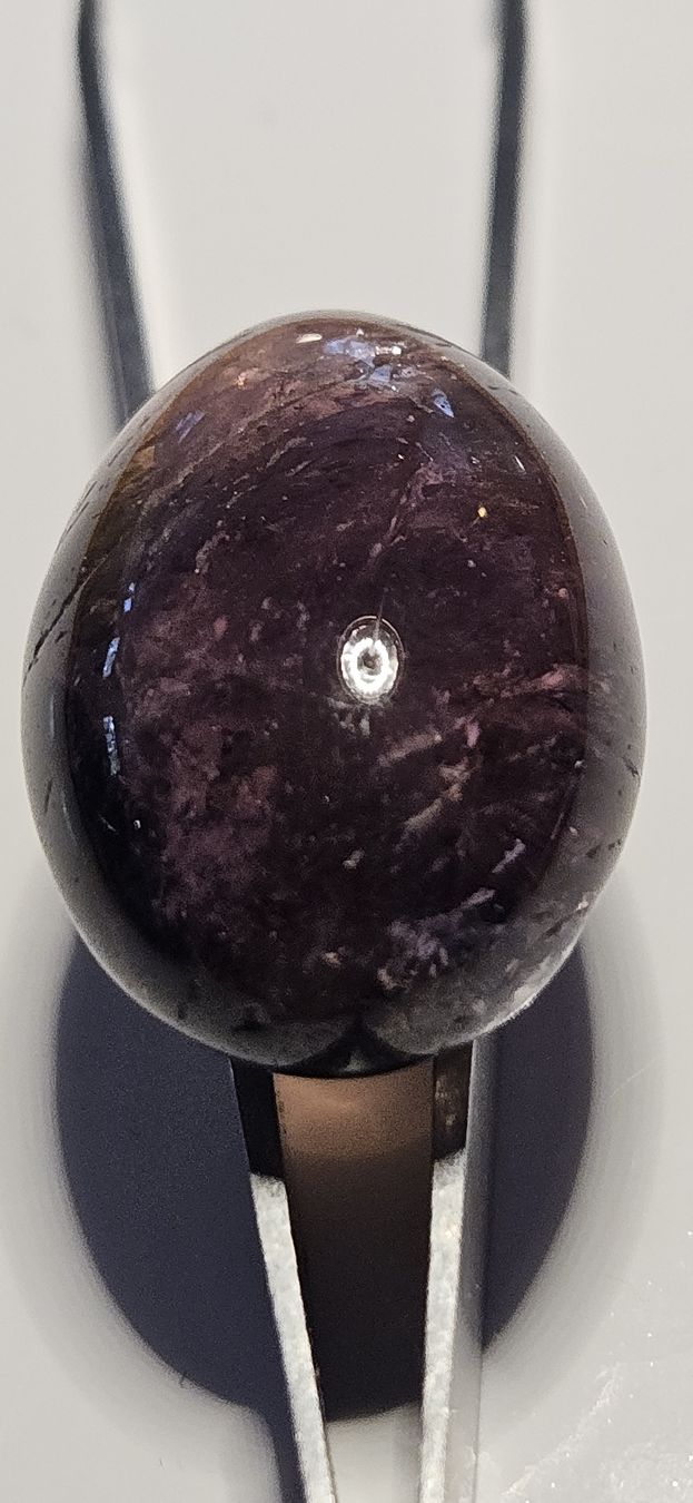 Pietre preziose: Amethyst Oval poliert mit Rutil Einschlüssen 41.95ct. – Nuovo e nell'imballaggio originale da Nürensdorf venduto da salibeer 1