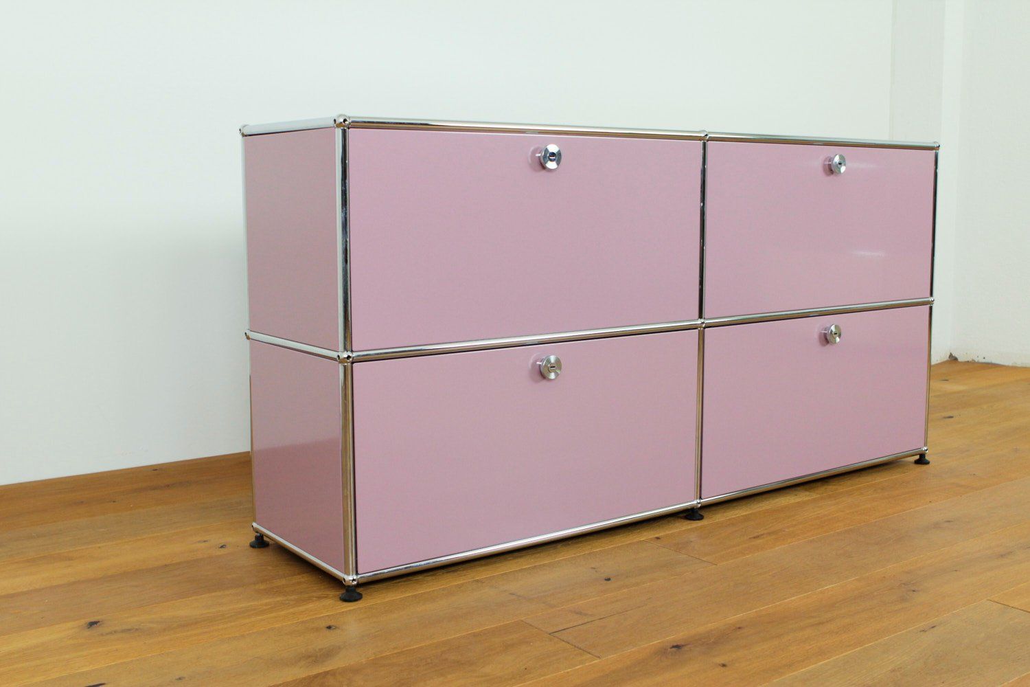 USM Kommoden: USM Haller Sideboard // UPCYCLED // NEUE FARBEN – Neu (gemäss Beschreibung) aus Affoltern am Albis von StudioStandard 4