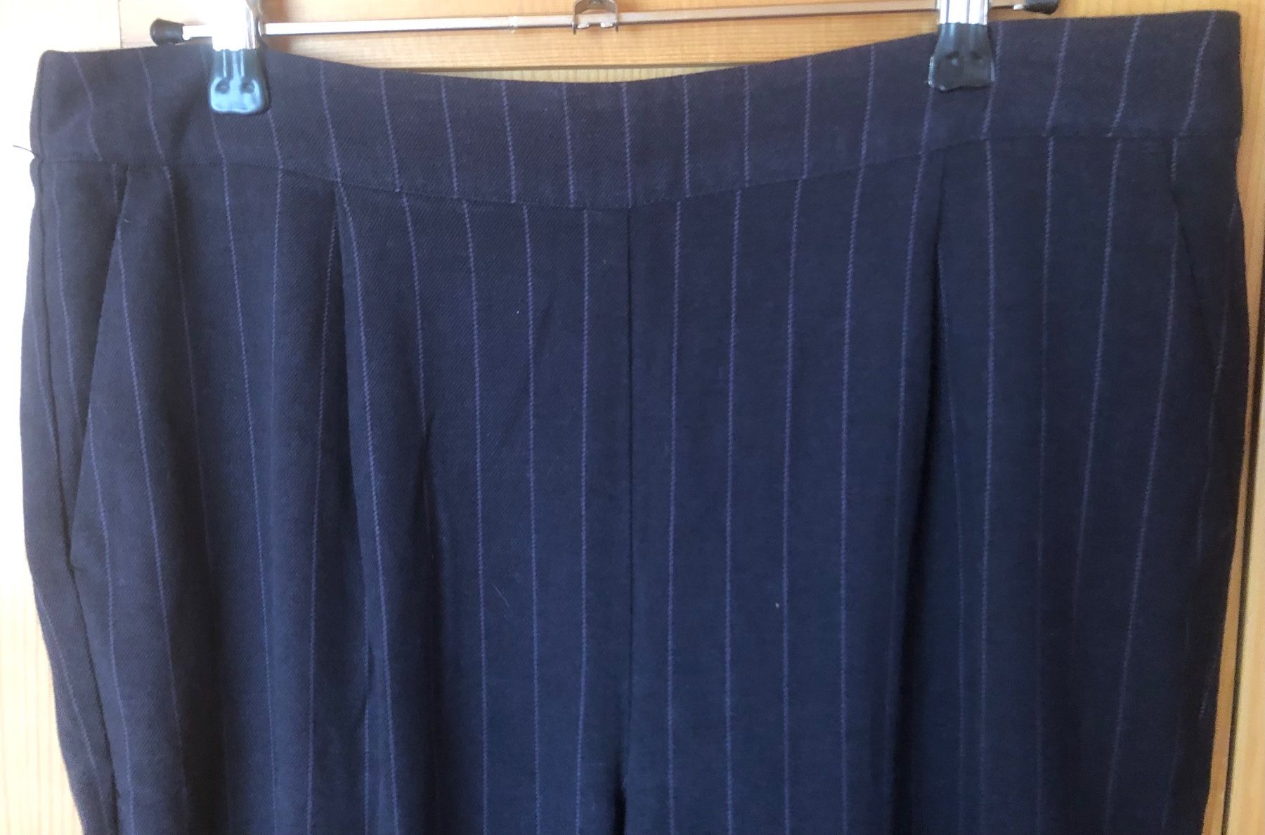 Vero Moda Pantalons: FREIZEITHOSE, Gr.40, von Vero Moda – D'occasion à Mühlebach (Goms) par chr_q6d8 1