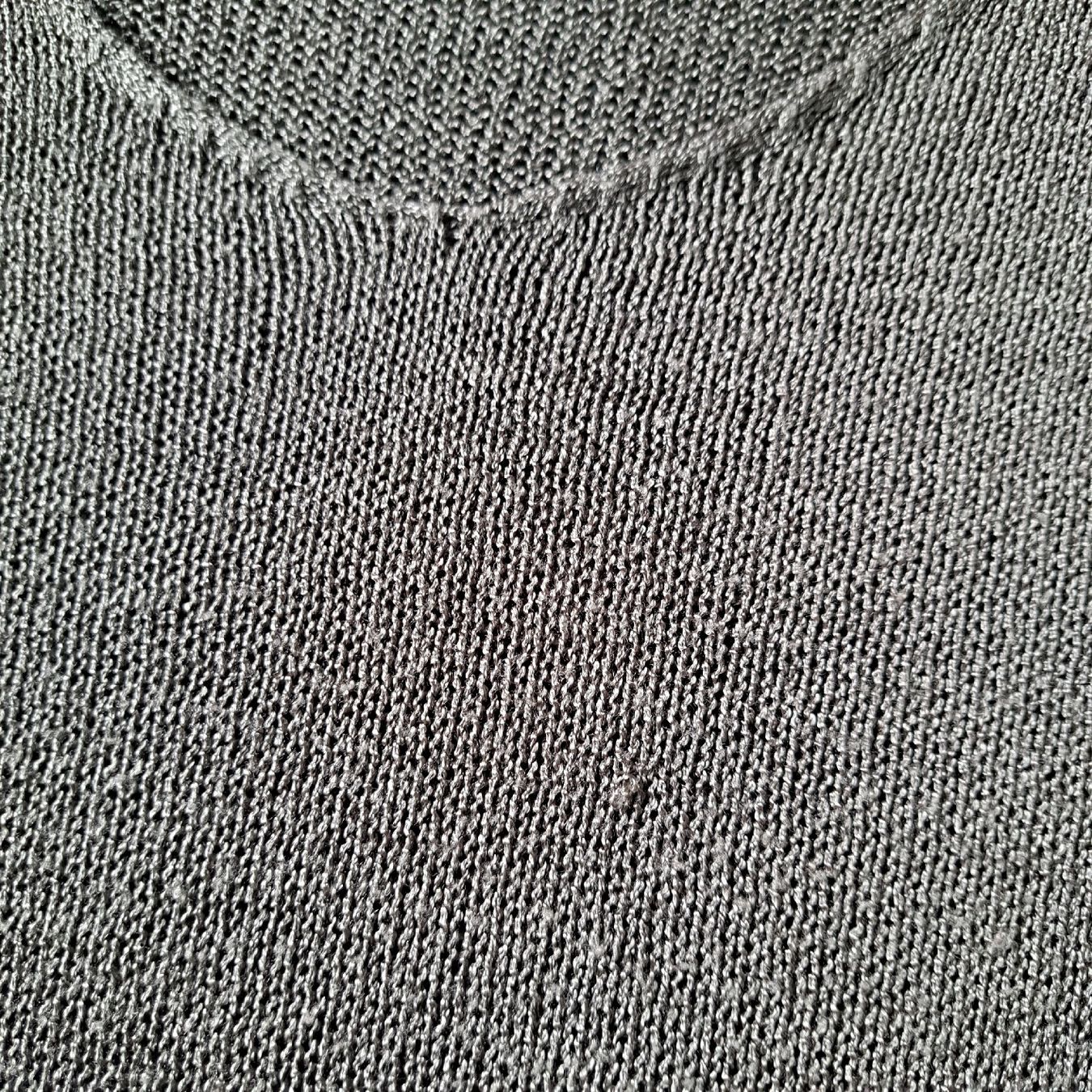 Maglioni & Felpe: Feiner Strickpullover V-Ausschnitt Gr. M – Usato da Kriegstetten venduto da Jakasi 2