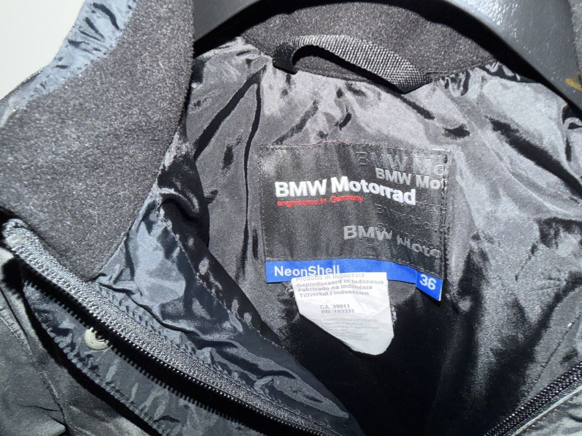 BMW Giacche: Veste BMW Motorrad Neonshell taille 36 – Usato da Sementina venduto da Delbi 2