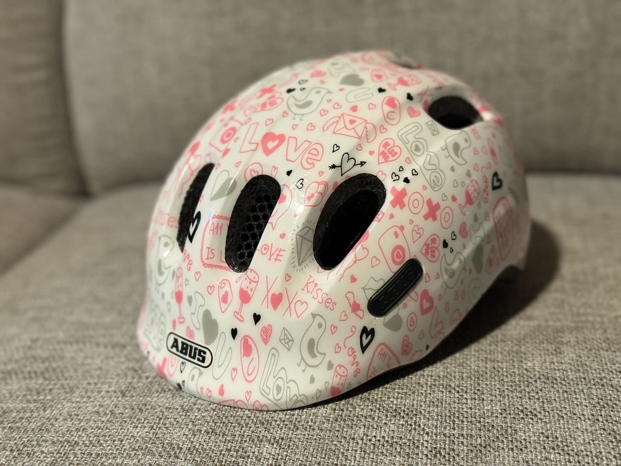 Caschi: ABUS Smiley 2.1 Kinderhelm Grösse 45-50cm – Usato da Sissach venduto da hucom