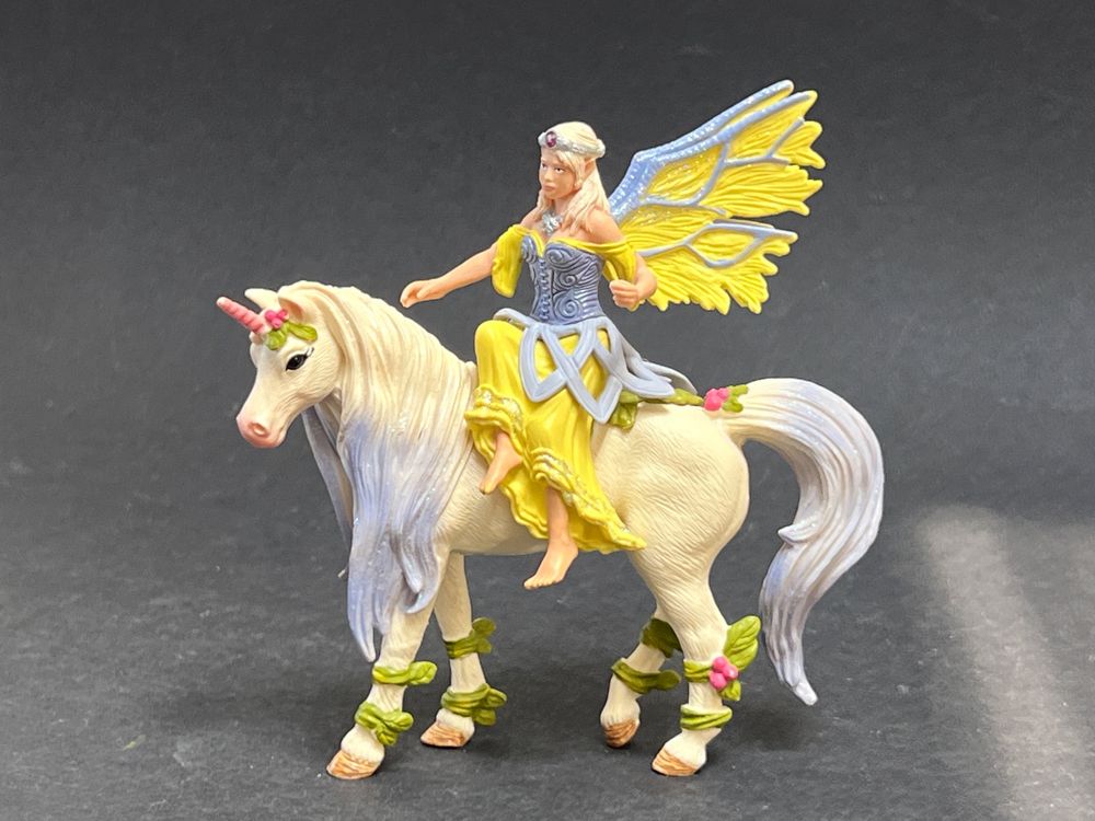 Schleich Bayala Sera mit Blüten Einhorn | Kaufen auf Ricardo